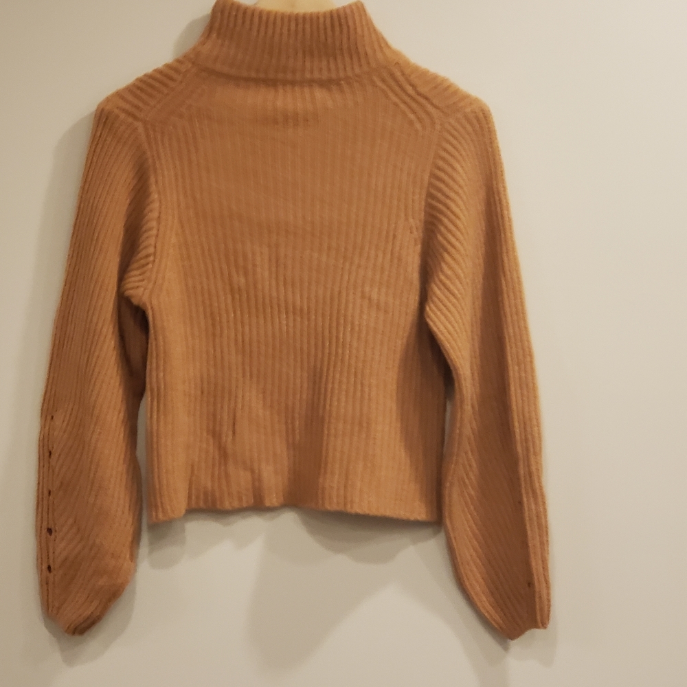 Ladies sweater